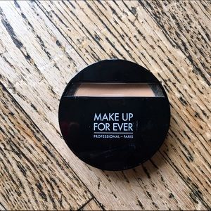 Make Up For Ever Duo Mat Powder Foundation in 205