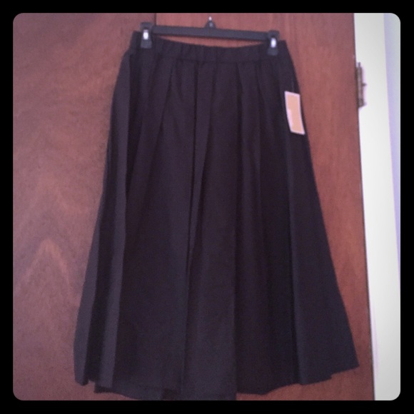 Brand New Michael Kors Cotton Skirt