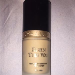 Too Faced Born This Way Foundation