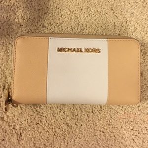 Cream and white MK wallet BRAND NEW