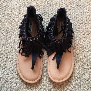 Black fringe sandals