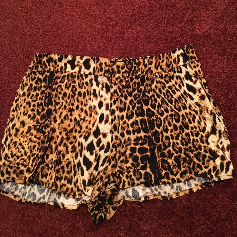Leopard print shorts!