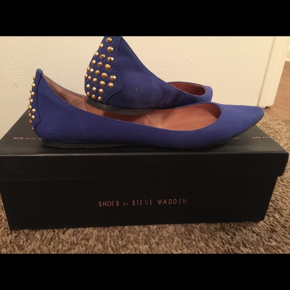 Pointy Toe Flats !Price is Firm!