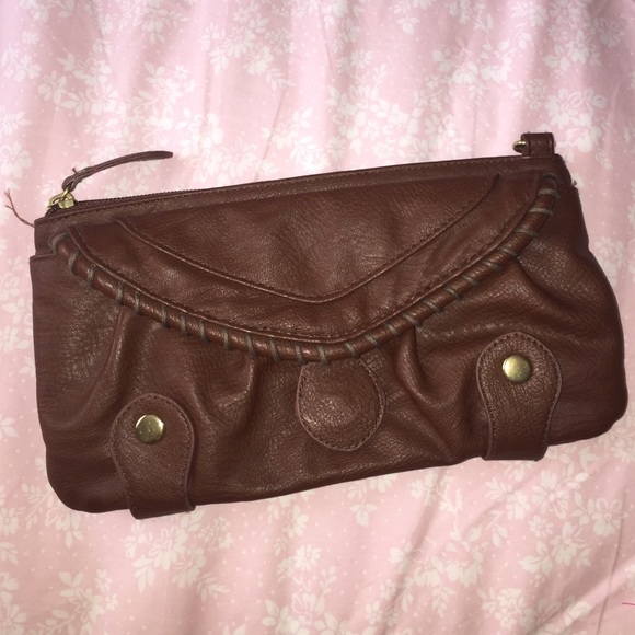 Ecotè clutch