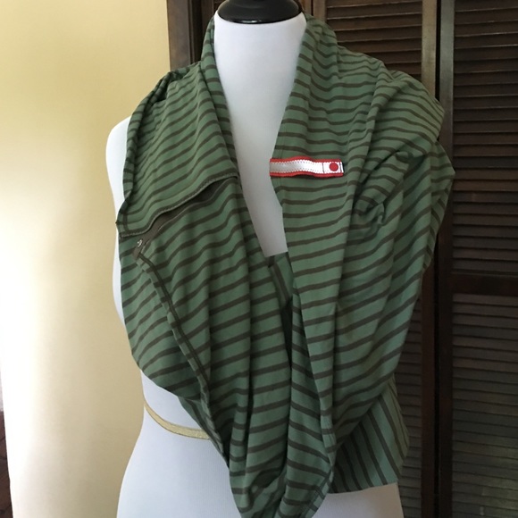 Lulu lemon Vinyasa scarf
