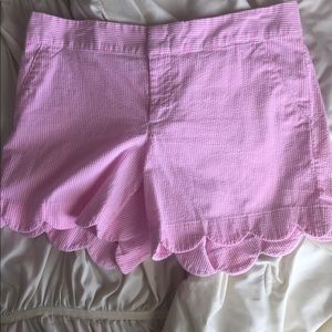 Pink and white Lily Pulitzer Scalloped shorts