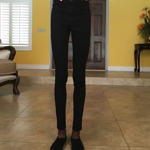 Black high waisted jeans