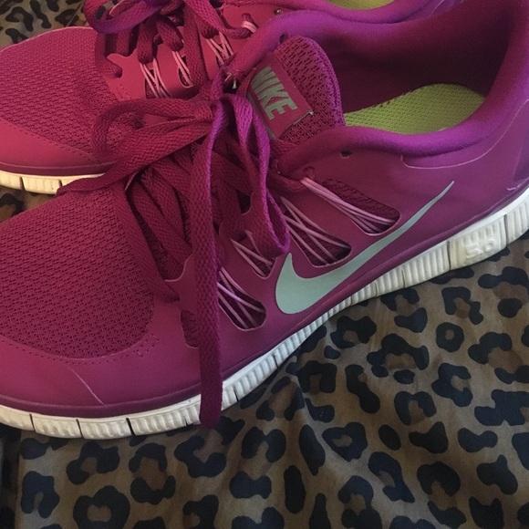 NIKE free 5.0