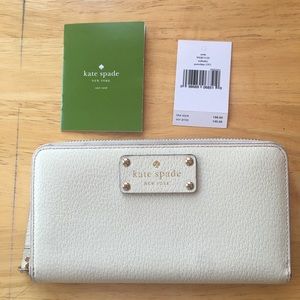 Kate Spade Bags - Kate Spade Wellesley Wallet (Porcelain) Kate Spade Bags - Kate Spade Wellesley Wallet (Porcelain)