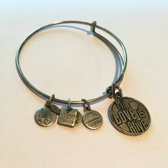 Jewelry - Picture 2 of 2