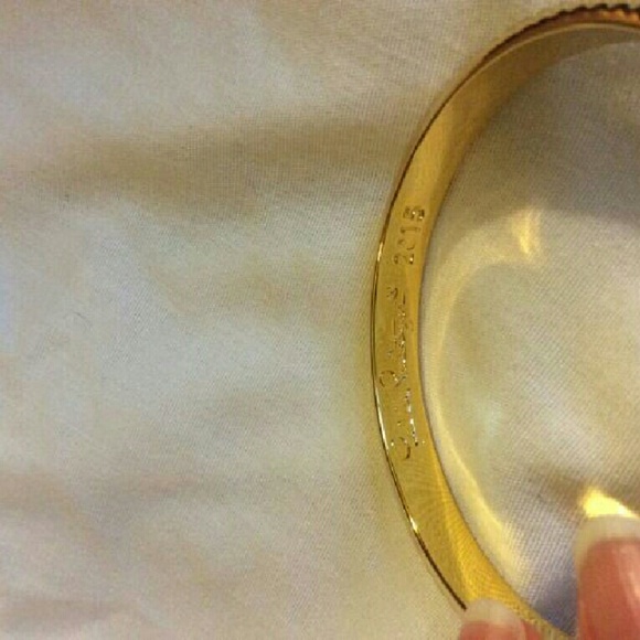 Bangle bracelet - Picture 2 of 3