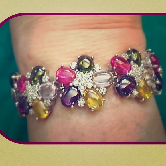 Multi-Colored Cabachon Gemstone Bracelet