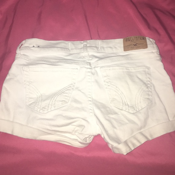 White Hollister Shorts Size 00