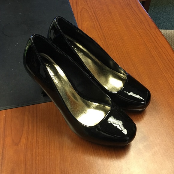 Size 7 Candies black patten leather