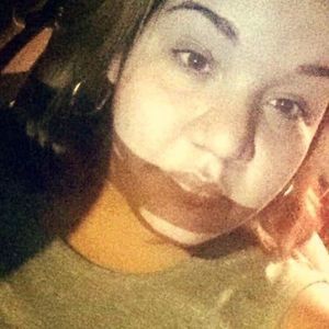 Meet your Posher, Petra