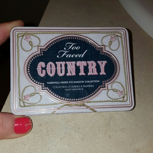 *SALE* Too Faced Country Eyeshadow Palette