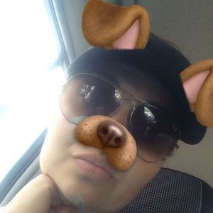 Meet your Posher, Brooke