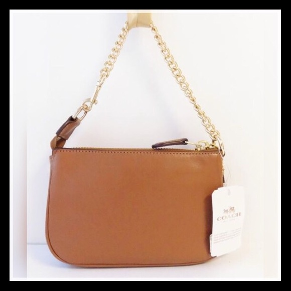 SOLD Coach Nolita Wristlet 15 In Leather -NWT - Picture 3 of 3
