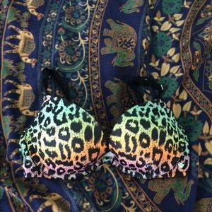Victoria Secret Heartbreaker Push-Up Bra