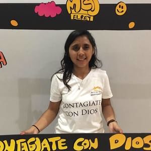 Meet your Posher, Angie