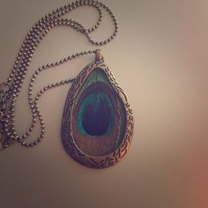 Peacock feather necklace
