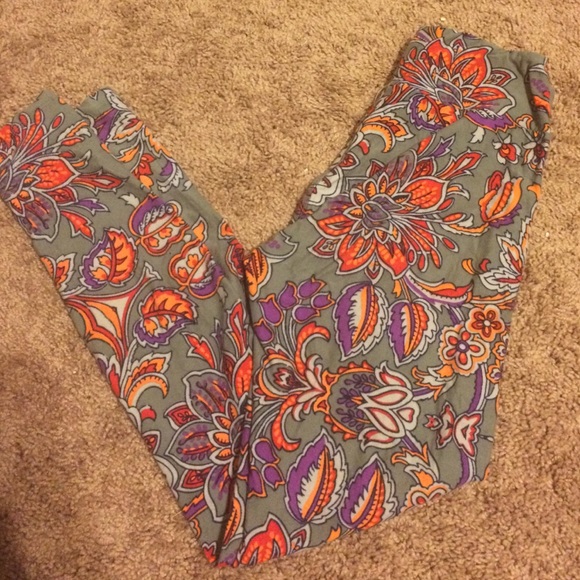 OS LulaRoe coveted print leggings