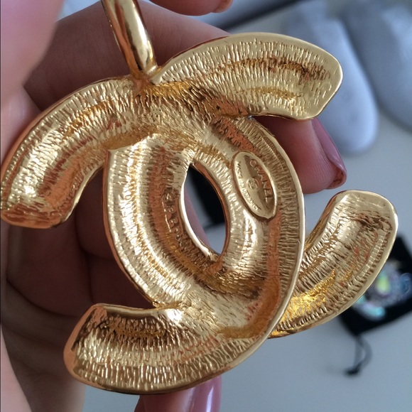 Chanel CC jumbo pendant - Picture 4 of 4