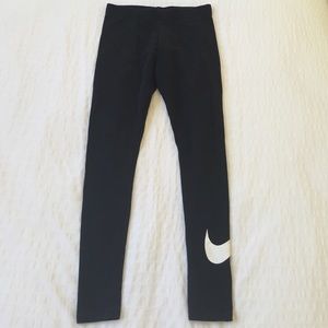 black nike swoosh leggings