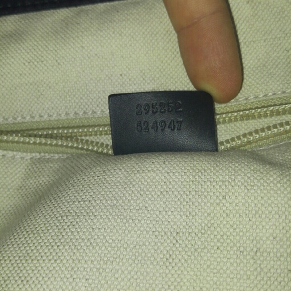 Brand New, never been used, genuine Gucci Tote Bag - Picture 4 of 4