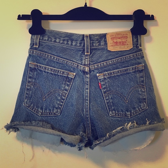 Vintage Levi's High waist shorts Blue XS 23 waist