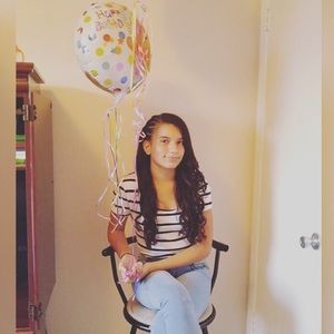 Meet your Posher, Alexandra