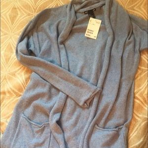 H&M Grey/Blue sweater in SMALL
