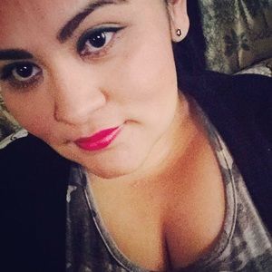 Meet your Posher, Maricela