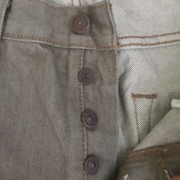 Straight Levis Jeans - Picture 2 of 3