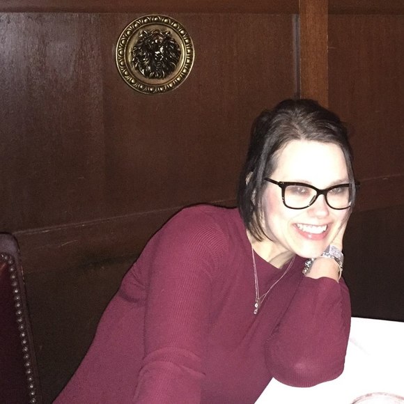 Meet your Posher, Crystal - Picture 1 of 1