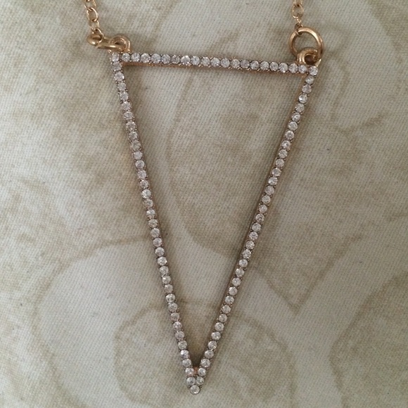 Long Gold Triangle/Line Necklace! - Picture 2 of 4