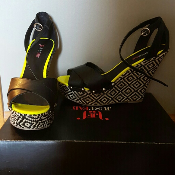 Anacapri Wedges - Picture 3 of 3