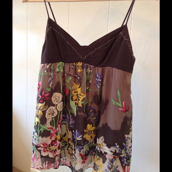 ***RARE*** BCBG MAXAZRIA 100% Silk Camisole - Picture 2 of 4