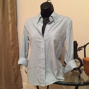 ⭐️ NEW LISTING ⭐️ Theory Blouse