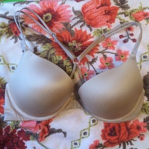 Victoria's Secret very sexy racerback bra size 34D