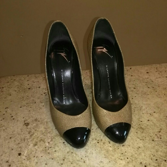 Giuseppe zanotti pumps size 37
