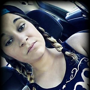 Meet your Posher, Kendra