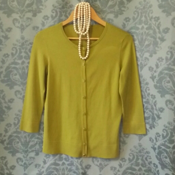 Ann Taylor Lime Green 3/4 sleeve Cardigan