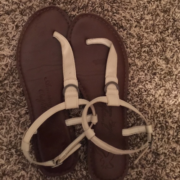 American Eagle sandles