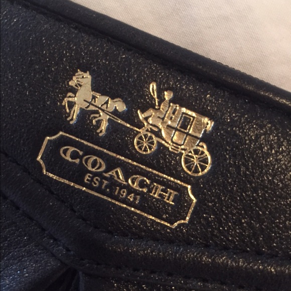 Coach wristlet (black)