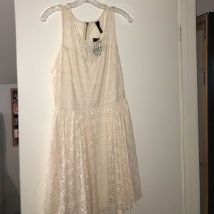 lace dress
