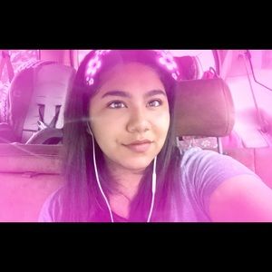 Meet your Posher, Aide