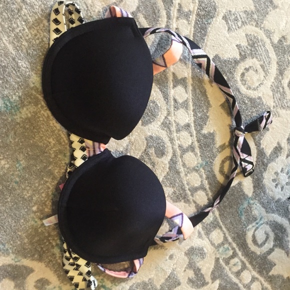 34B push up swim top