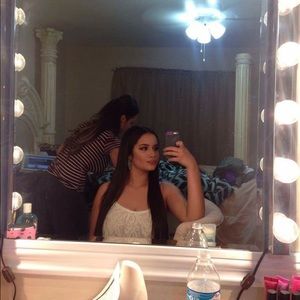 Meet your Posher, Sheyleen