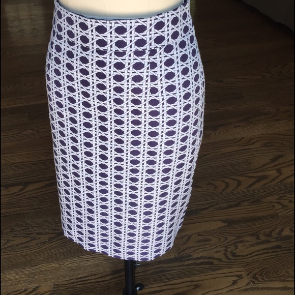 Banana Republic Dresses & Skirts - Banana Republic Pencil Skirt